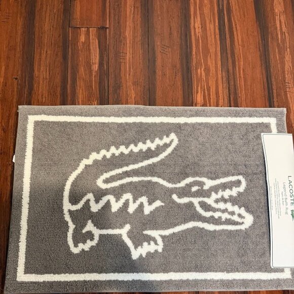 Lacoste Legend Bath Rug 20x32 - Picture 2 of 4